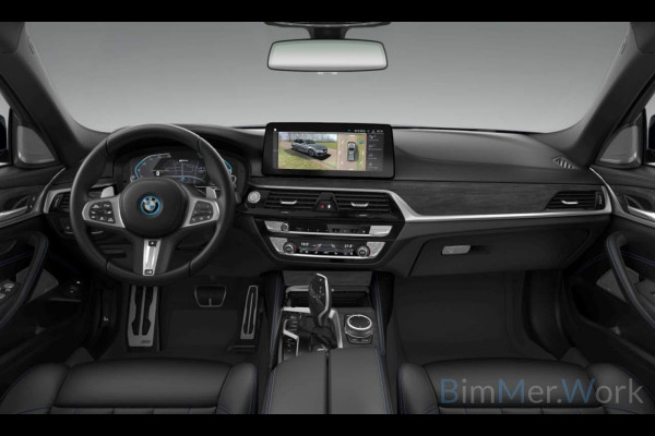 BMW 5 Serie Touring 530e xDrive High Ex. M-Sport|Pano|Laser|CoPilot|Harman/Kardon|Ad.onderstelTrekhaak