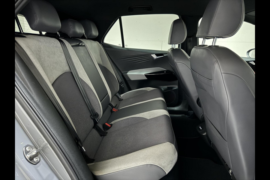 Volkswagen ID.3 First Plus 58 kWh ACC Camera Carplay Sfeer NAP