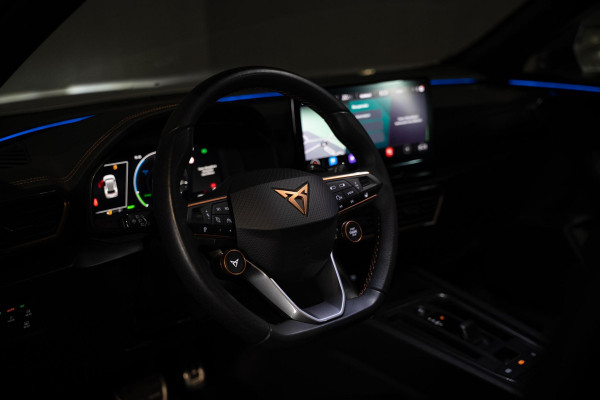 CUPRA Formentor 1.4 e-Hybrid VZ Performance | Panorama | 360 Camera | Trekhaak