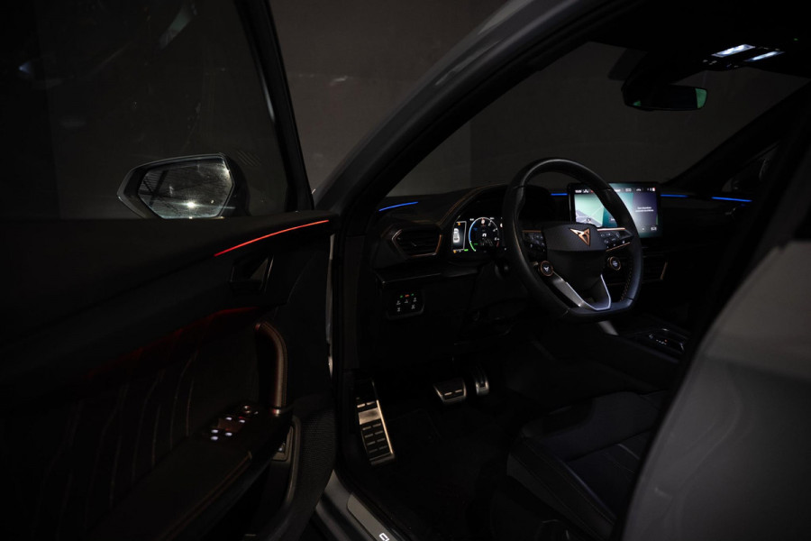 CUPRA Formentor 1.4 e-Hybrid VZ Performance | Panorama | 360 Camera | Trekhaak
