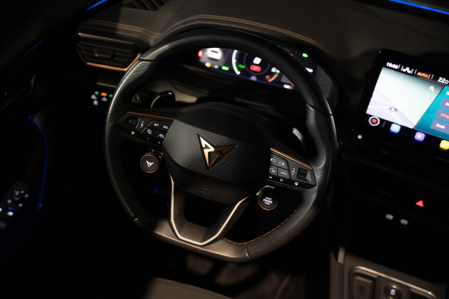 CUPRA Formentor 1.4 e-Hybrid VZ Performance | Panorama | 360 Camera | Trekhaak