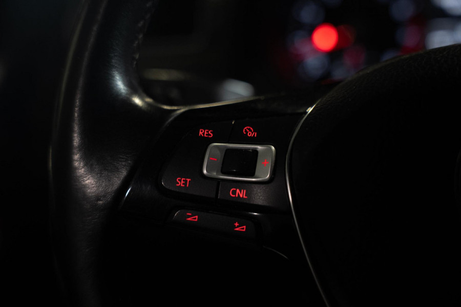 Volkswagen Polo 1.2 TSI R-Line | Cruise | Airco | Carplay