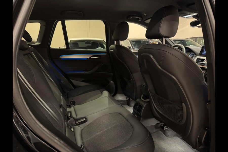 BMW X1 X-Drive25e eDrive M-Pakket, Apple Carplay, Ambiënte Light, Navi, Camera, PDC, Cruise, Voll Led, Dealer Onderhouden