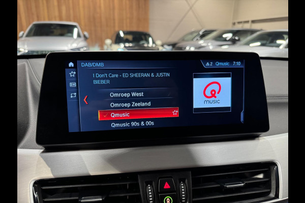 BMW X1 X-Drive25e eDrive M-Pakket, Apple Carplay, Ambiënte Light, Navi, Camera, PDC, Cruise, Voll Led, Dealer Onderhouden