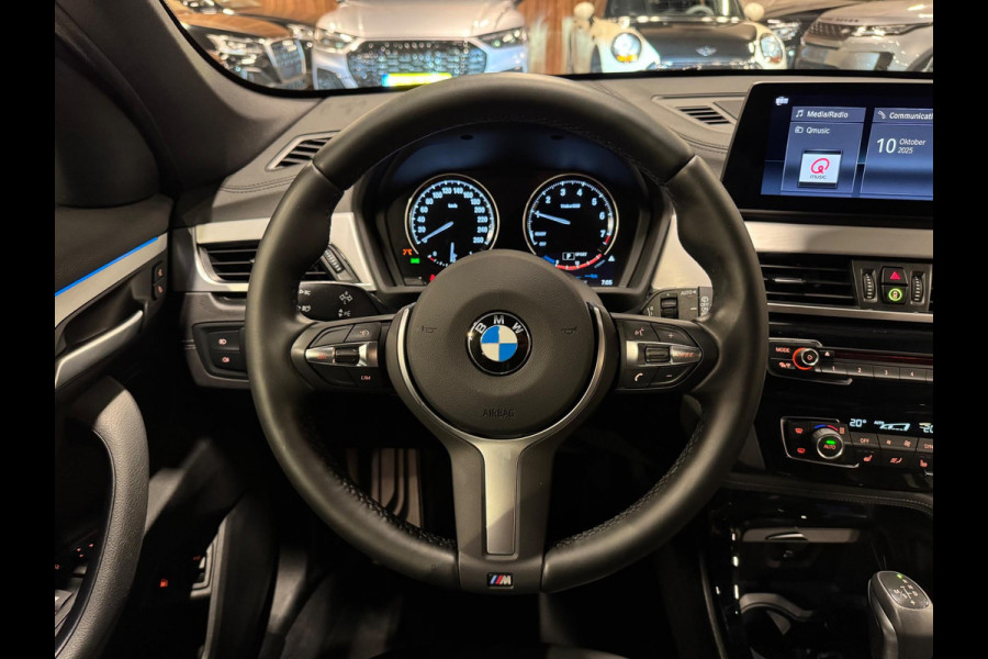 BMW X1 X-Drive25e eDrive M-Pakket, Apple Carplay, Ambiënte Light, Navi, Camera, PDC, Cruise, Voll Led, Dealer Onderhouden