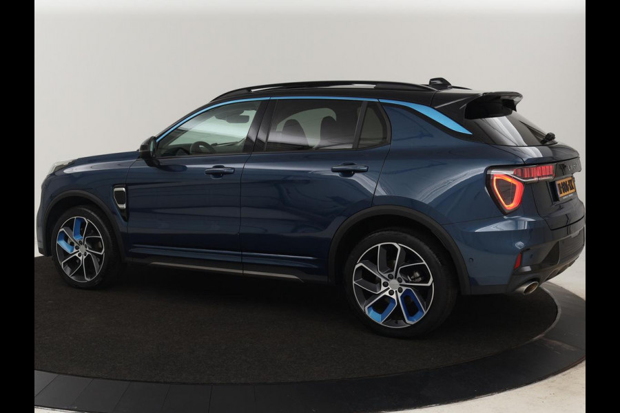 Lynk & Co 01 1.5 Plug In | Panoramadak | Infinity by Harman | Camera | Adaptive cruise | Stoelverwarming | Carplay | Memory | Full LED Lynk & Co 01 1.5 Plug In | Panoramadak | Infinity by Harman | Camera | Adaptive cruise | Stoelverwarming | Carplay | Memory | Full LED