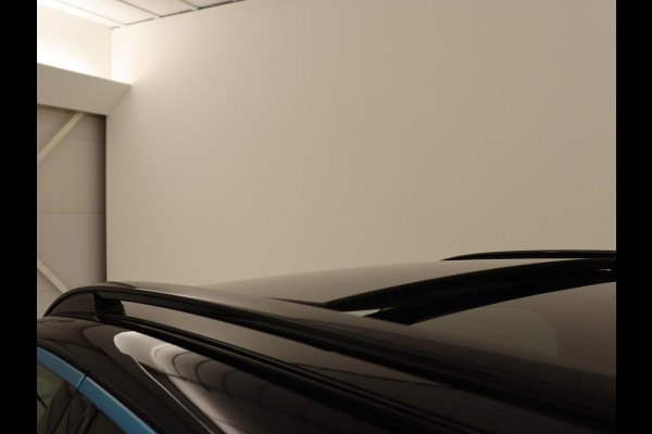 Lynk & Co 01 1.5 Plug In | Panoramadak | Infinity by Harman | Camera | Adaptive cruise | Stoelverwarming | Carplay | Memory | Full LED Lynk & Co 01 1.5 Plug In | Panoramadak | Infinity by Harman | Camera | Adaptive cruise | Stoelverwarming | Carplay | Memory | Full LED