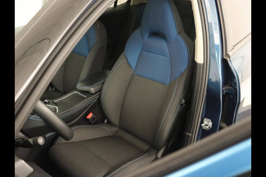 Lynk & Co 01 1.5 Plug In | Panoramadak | Infinity by Harman | Camera | Adaptive cruise | Stoelverwarming | Carplay | Memory | Full LED Lynk & Co 01 1.5 Plug In | Panoramadak | Infinity by Harman | Camera | Adaptive cruise | Stoelverwarming | Carplay | Memory | Full LED