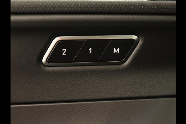 Lynk & Co 01 1.5 Plug In | Panoramadak | Infinity by Harman | Camera | Adaptive cruise | Stoelverwarming | Carplay | Memory | Full LED Lynk & Co 01 1.5 Plug In | Panoramadak | Infinity by Harman | Camera | Adaptive cruise | Stoelverwarming | Carplay | Memory | Full LED