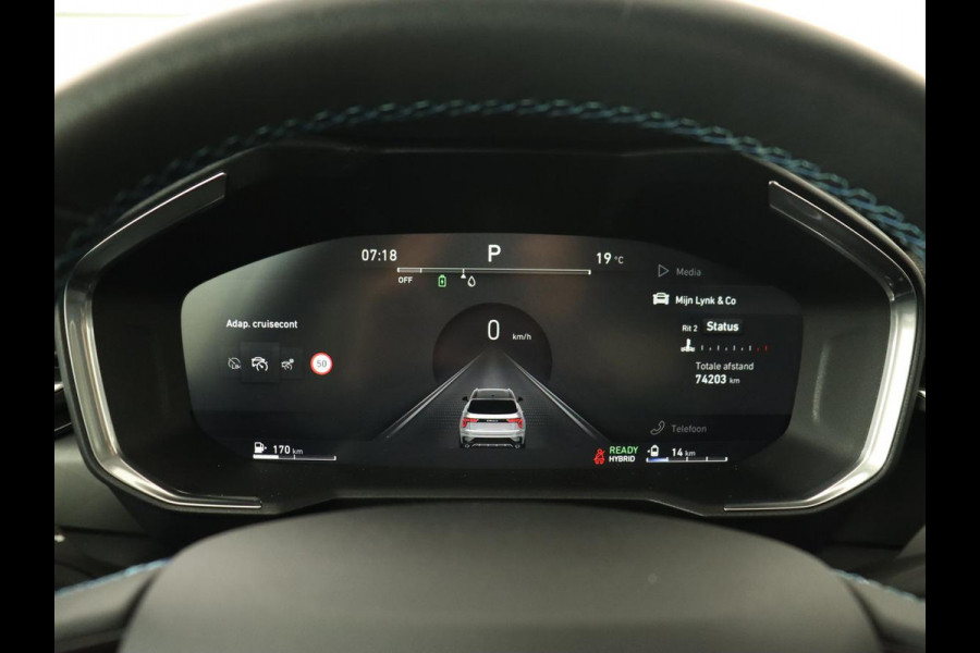 Lynk & Co 01 1.5 Plug In | Panoramadak | Infinity by Harman | Camera | Adaptive cruise | Stoelverwarming | Carplay | Memory | Full LED Lynk & Co 01 1.5 Plug In | Panoramadak | Infinity by Harman | Camera | Adaptive cruise | Stoelverwarming | Carplay | Memory | Full LED