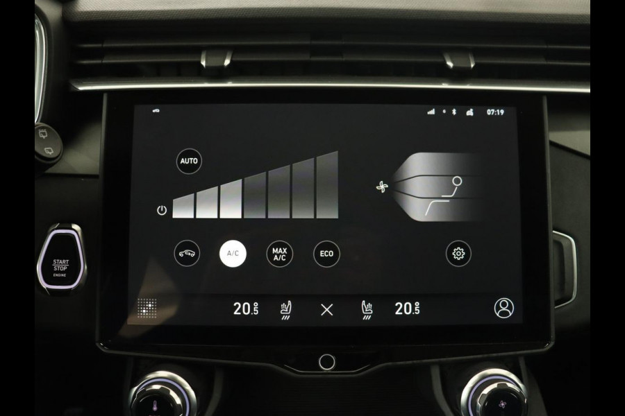 Lynk & Co 01 1.5 Plug In | Panoramadak | Infinity by Harman | Camera | Adaptive cruise | Stoelverwarming | Carplay | Memory | Full LED Lynk & Co 01 1.5 Plug In | Panoramadak | Infinity by Harman | Camera | Adaptive cruise | Stoelverwarming | Carplay | Memory | Full LED