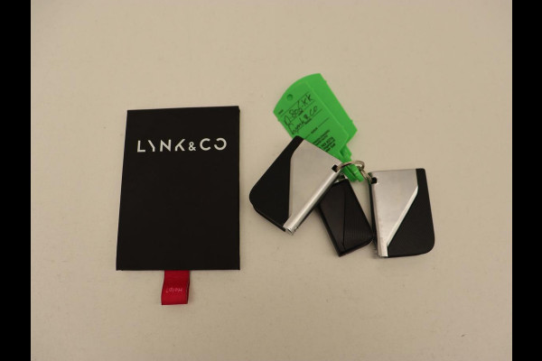 Lynk & Co 01 1.5 Plug In | Panoramadak | Infinity by Harman | Camera | Adaptive cruise | Stoelverwarming | Carplay | Memory | Full LED Lynk & Co 01 1.5 Plug In | Panoramadak | Infinity by Harman | Camera | Adaptive cruise | Stoelverwarming | Carplay | Memory | Full LED