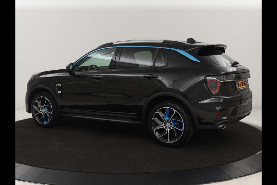 Lynk & Co 01 1.5 Plug In | Panoramadak | Infinity by Harman | Camera | Adaptive cruise | Stoelverwarming | Carplay | Memory | Full LED