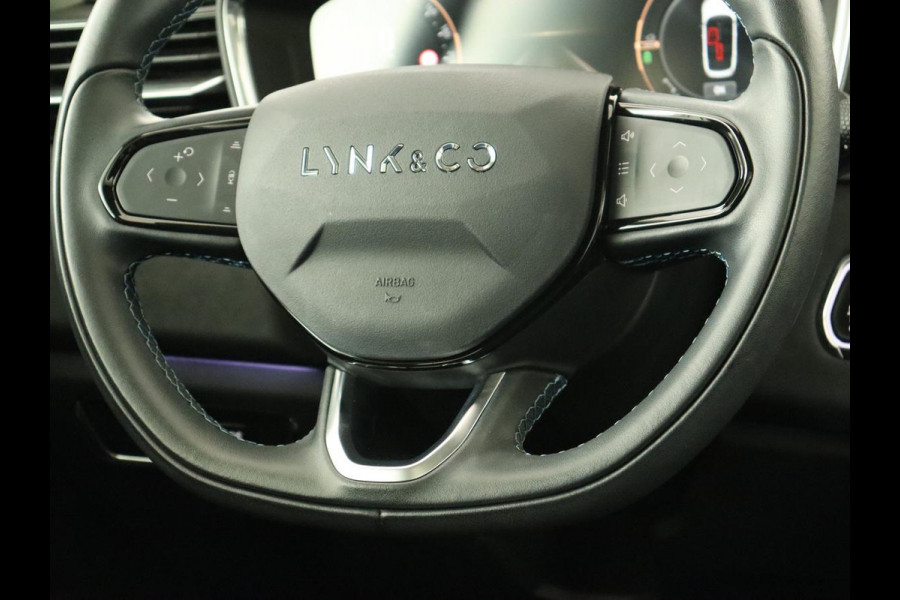Lynk & Co 01 1.5 Plug In | Panoramadak | Infinity by Harman | Camera | Adaptive cruise | Stoelverwarming | Carplay | Memory | Full LED
