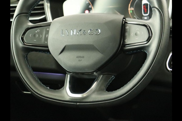Lynk & Co 01 1.5 Plug In | Panoramadak | Infinity by Harman | Camera | Adaptive cruise | Stoelverwarming | Carplay | Memory | Full LED