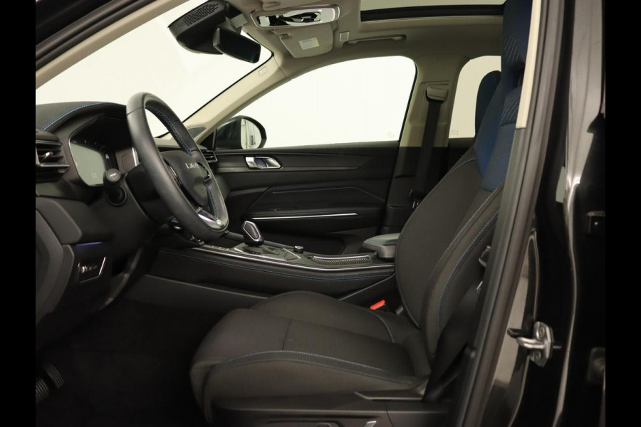 Lynk & Co 01 1.5 Plug In | Panoramadak | Infinity by Harman | Camera | Adaptive cruise | Stoelverwarming | Carplay | Memory | Full LED