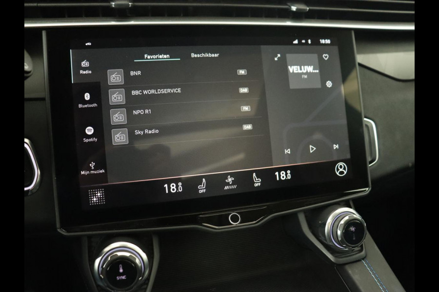 Lynk & Co 01 1.5 Plug In | Panoramadak | Infinity by Harman | Camera | Adaptive cruise | Stoelverwarming | Carplay | Memory | Full LED