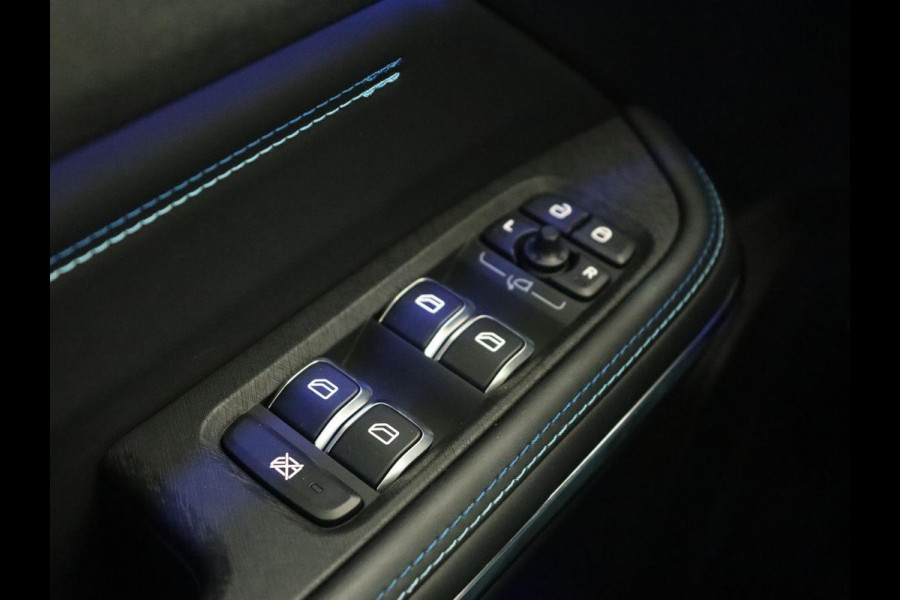 Lynk & Co 01 1.5 Plug In | Panoramadak | Infinity by Harman | Camera | Adaptive cruise | Stoelverwarming | Carplay | Memory | Full LED