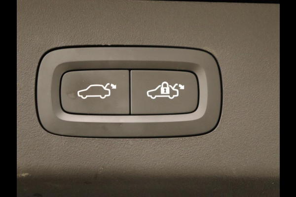 Lynk & Co 01 1.5 Plug In | Panoramadak | Infinity by Harman | Camera | Adaptive cruise | Stoelverwarming | Carplay | Memory | Full LED