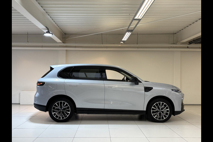 Leapmotor B10 Design ProMax 67.1 kWh 430KM WLTP | Panorama | Navigatie | Elektrische achterklep | Elektrisch bedienbare stoelen | Stoelverwarming | Stoelventilatie