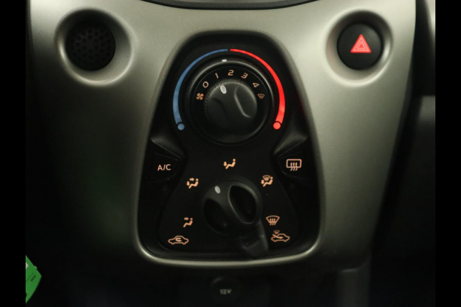 Peugeot 108 1.0 e-VTi Blue Lion | Airco | Bluetooth | start/stop systeem | LMV 14 | 76.000 KM NAP | 5 deurs