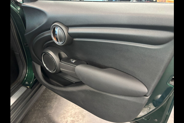 MINI Mini 1.2 One Chili Business LMV VELGEN NAVIGATIE CLIMATE CONTROL MINI Mini 1.2 One Chili Business LMV VELGEN NAVIGATIE CLIMATE CONTROL