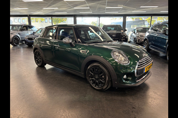 MINI Mini 1.2 One Chili Business LMV VELGEN NAVIGATIE CLIMATE CONTROL MINI Mini 1.2 One Chili Business LMV VELGEN NAVIGATIE CLIMATE CONTROL