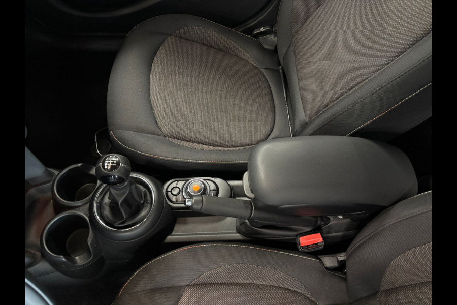 MINI Mini 1.2 One Chili Business LMV VELGEN NAVIGATIE CLIMATE CONTROL MINI Mini 1.2 One Chili Business LMV VELGEN NAVIGATIE CLIMATE CONTROL