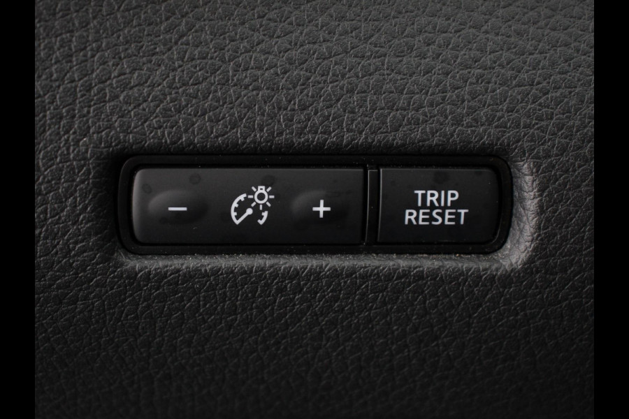Nissan QASHQAI 1.3 N-Connecta Automaat | Navigatie | Apple Carplay/Android Auto | Dab | Led | Camera 360 | Adaptive Cruise control Nissan QASHQAI 1.3 N-Connecta Automaat | Navigatie | Apple Carplay/Android Auto | Dab | Led | Camera 360 | Adaptive Cruise control