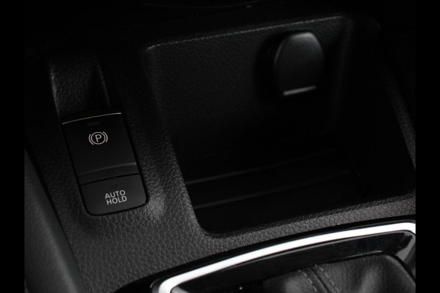 Nissan QASHQAI 1.3 N-Connecta Automaat | Navigatie | Apple Carplay/Android Auto | Dab | Led | Camera 360 | Adaptive Cruise control Nissan QASHQAI 1.3 N-Connecta Automaat | Navigatie | Apple Carplay/Android Auto | Dab | Led | Camera 360 | Adaptive Cruise control