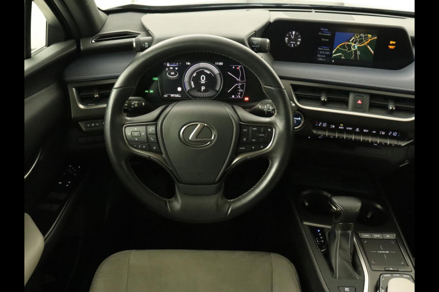 Lexus UX 250h AWD | Carplay | Adaptive cruise | Alcantara | Camera | Full LED | Navigatie | Bluetooth | Digital Cockpit Lexus UX 250h AWD | Carplay | Adaptive cruise | Alcantara | Camera | Full LED | Navigatie | Bluetooth | Digital Cockpit