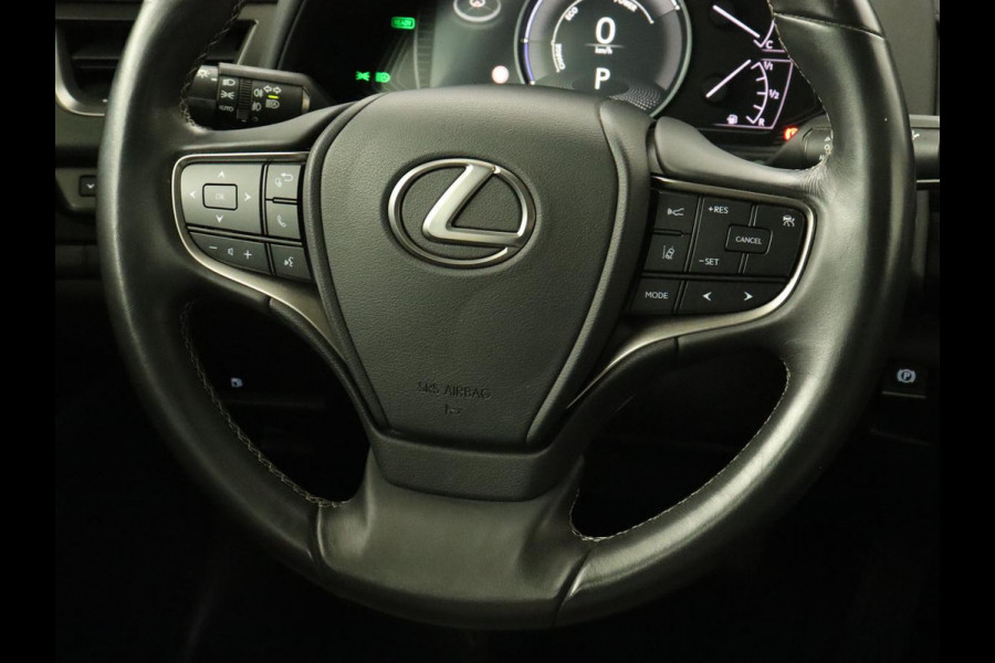Lexus UX 250h AWD | Carplay | Adaptive cruise | Alcantara | Camera | Full LED | Navigatie | Bluetooth | Digital Cockpit Lexus UX 250h AWD | Carplay | Adaptive cruise | Alcantara | Camera | Full LED | Navigatie | Bluetooth | Digital Cockpit