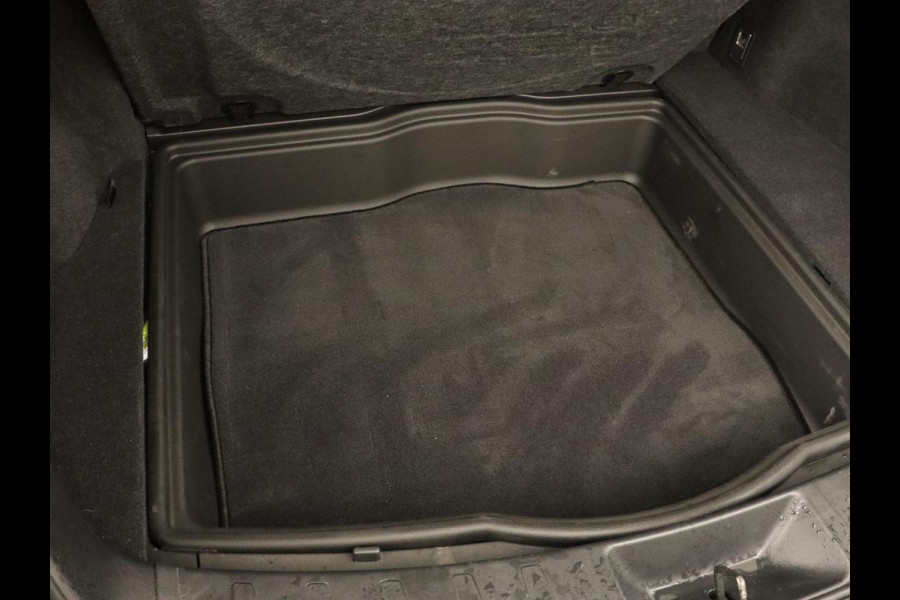 Lexus UX 250h AWD | Carplay | Adaptive cruise | Alcantara | Camera | Full LED | Navigatie | Bluetooth | Digital Cockpit Lexus UX 250h AWD | Carplay | Adaptive cruise | Alcantara | Camera | Full LED | Navigatie | Bluetooth | Digital Cockpit