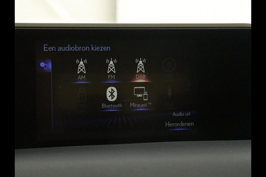 Lexus UX 250h AWD | Carplay | Adaptive cruise | Alcantara | Camera | Full LED | Navigatie | Bluetooth | Digital Cockpit Lexus UX 250h AWD | Carplay | Adaptive cruise | Alcantara | Camera | Full LED | Navigatie | Bluetooth | Digital Cockpit