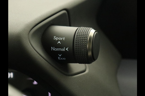 Lexus UX 250h AWD | Carplay | Adaptive cruise | Alcantara | Camera | Full LED | Navigatie | Bluetooth | Digital Cockpit Lexus UX 250h AWD | Carplay | Adaptive cruise | Alcantara | Camera | Full LED | Navigatie | Bluetooth | Digital Cockpit