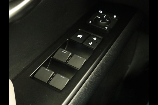 Lexus UX 250h AWD | Carplay | Adaptive cruise | Alcantara | Camera | Full LED | Navigatie | Bluetooth | Digital Cockpit Lexus UX 250h AWD | Carplay | Adaptive cruise | Alcantara | Camera | Full LED | Navigatie | Bluetooth | Digital Cockpit