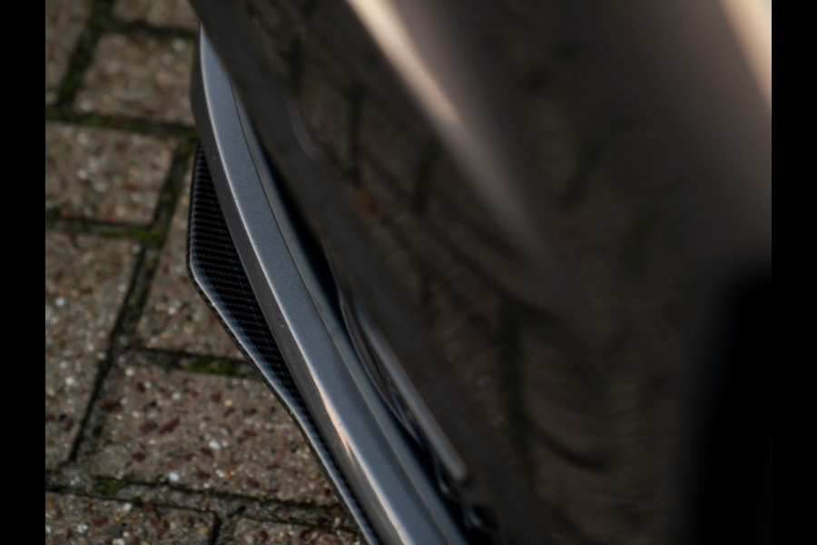 Alfa Romeo Giulia 2.9 V6 Quadrifoglio | Carbon stoelen | Akrapovic | Keramisch | Lederen dash.