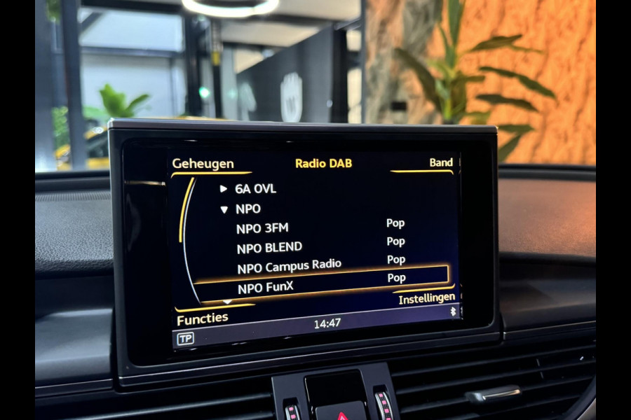 Audi A6 Avant 1.8 TFSI ultra Garantie Trekhaak Memory Leder Blindspot Camera Adoptieve Cruise StoelVW Clima Navi Led Dab Rijklaar Audi A6 Avant 1.8 TFSI ultra Garantie Trekhaak Memory Leder Blindspot Camera Adoptieve Cruise StoelVW Clima Navi Led Dab Rijklaar