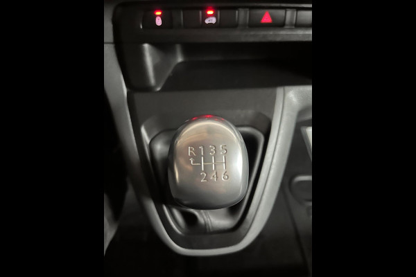 Opel Vivaro 1.5 CDTI 120pk euro6 L1H1 Innovation 3Persoons, Airco, Half-Leder, Navigatie, Trekhaak, Sidebars, RIJKLAARPRIJS!