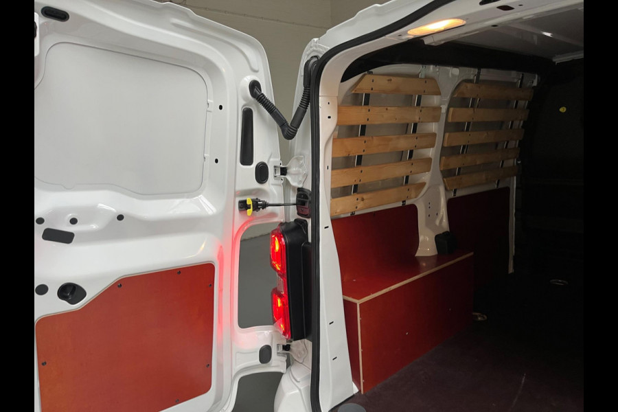 Opel Vivaro 1.5 CDTI 120pk euro6 L1H1 Innovation 3Persoons, Airco, Half-Leder, Navigatie, Trekhaak, Sidebars, RIJKLAARPRIJS!