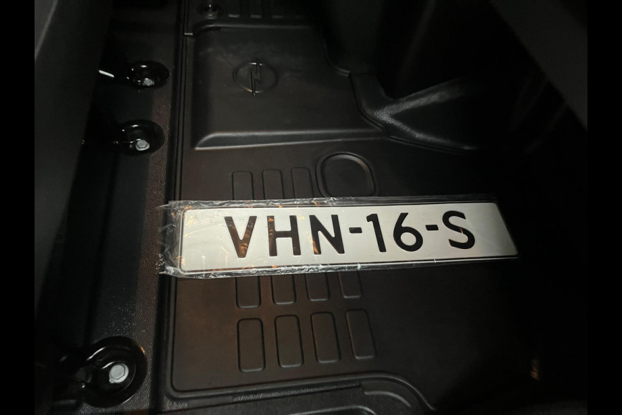 Opel Vivaro 1.5 CDTI 120pk euro6 L1H1 Innovation 3Persoons, Airco, Half-Leder, Navigatie, Trekhaak, Sidebars, RIJKLAARPRIJS!