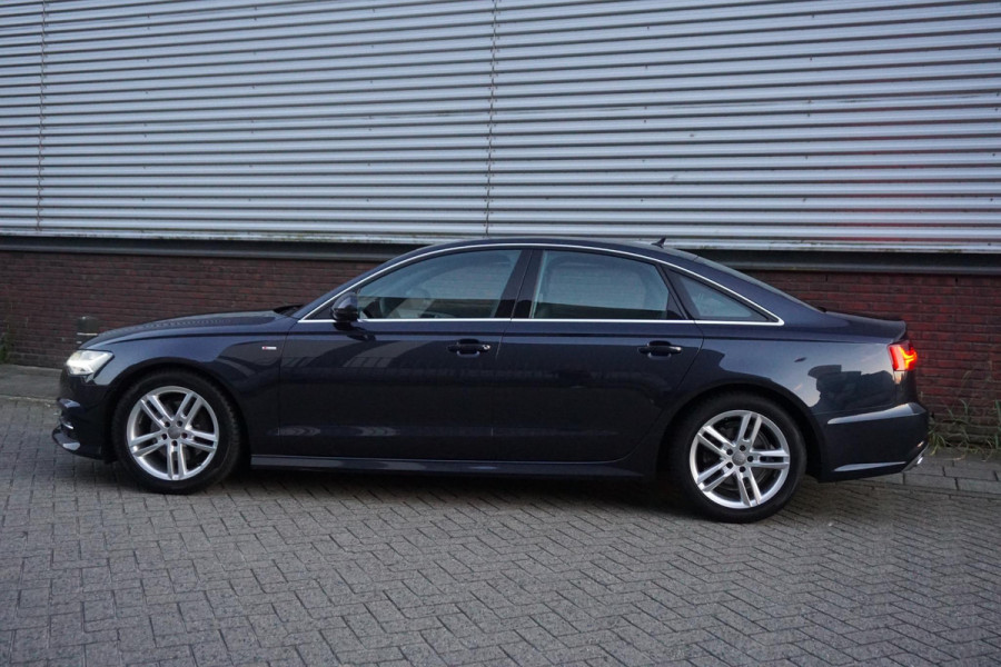 Audi A6 Limousine 1.8 TFSI S-Line Sport/All-Season/2e Eigenaar. Dealeronderhouden Audi A6 Limousine 1.8 TFSI S-Line Sport/All-Season/2e Eigenaar. Dealeronderhouden