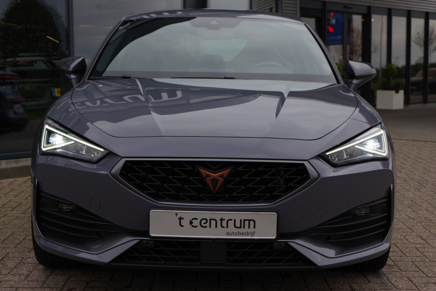CUPRA Leon 1.4 e-Hybrid 204 PK Adrenaline PHEV, Camera, Kuipstoelen, Keyless, LED