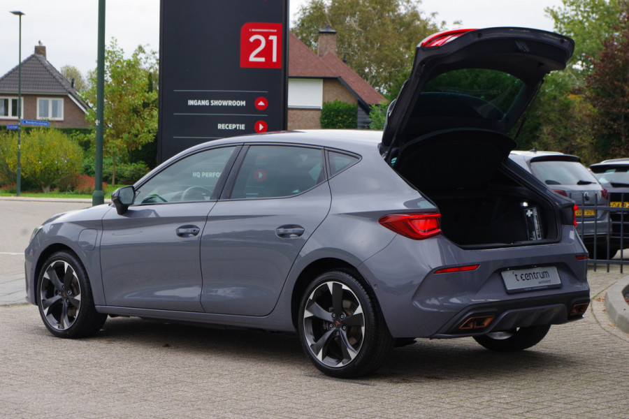 CUPRA Leon 1.4 e-Hybrid 204 PK Adrenaline PHEV, Camera, Kuipstoelen, Keyless, LED