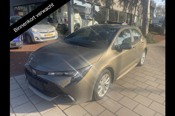 Toyota Corolla Hybrid 140 Business | Stuur- & Stoelverwarming | Apple Carplay & AndriodAUTO | Navigatie