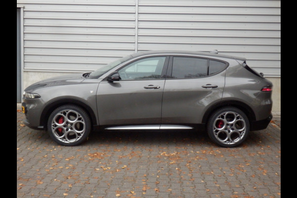 Alfa Romeo Tonale 1.5T Hybrid 160PK | TI- Uitvoering | Leder- Pakket | Alfa Romeo Tonale 1.5T Hybrid 160PK | TI- Uitvoering | Leder- Pakket |