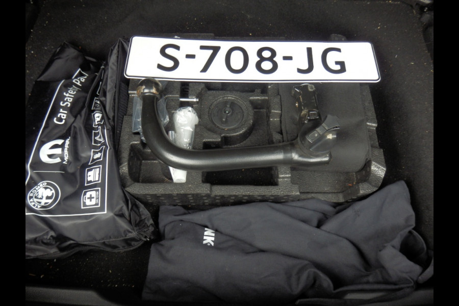 Alfa Romeo Tonale 1.5T Hybrid 160PK | TI- Uitvoering | Leder- Pakket | Alfa Romeo Tonale 1.5T Hybrid 160PK | TI- Uitvoering | Leder- Pakket |