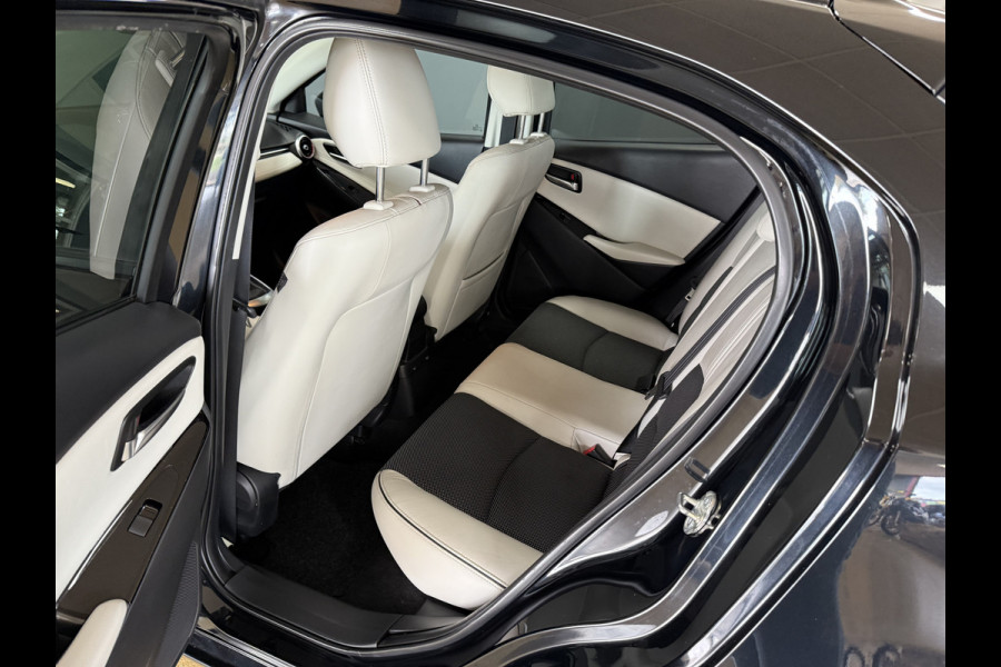 Mazda 2 1.5 Skyactiv-D Skylease GT | Navi | Stoelverw. Mazda 2 1.5 Skyactiv-D Skylease GT | Navi | Stoelverw.