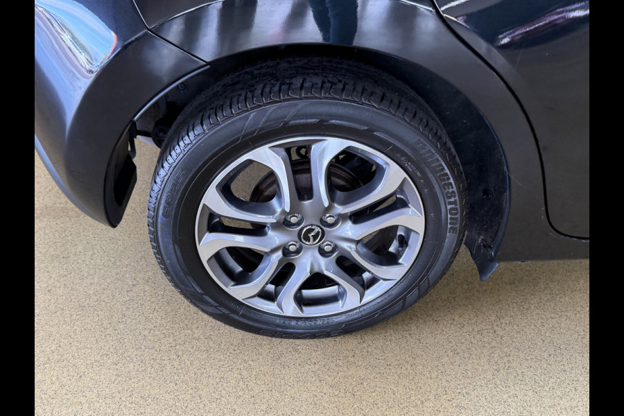 Mazda 2 1.5 Skyactiv-D Skylease GT | Navi | Stoelverw. Mazda 2 1.5 Skyactiv-D Skylease GT | Navi | Stoelverw.
