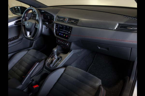 Seat Ibiza 1.0 TSI FR Limited Edition / 110pk / Panorama dak / Stoelverwarming / Keyless / Seat Ibiza 1.0 TSI FR Limited Edition / 110pk / Panorama dak / Stoelverwarming / Keyless /
